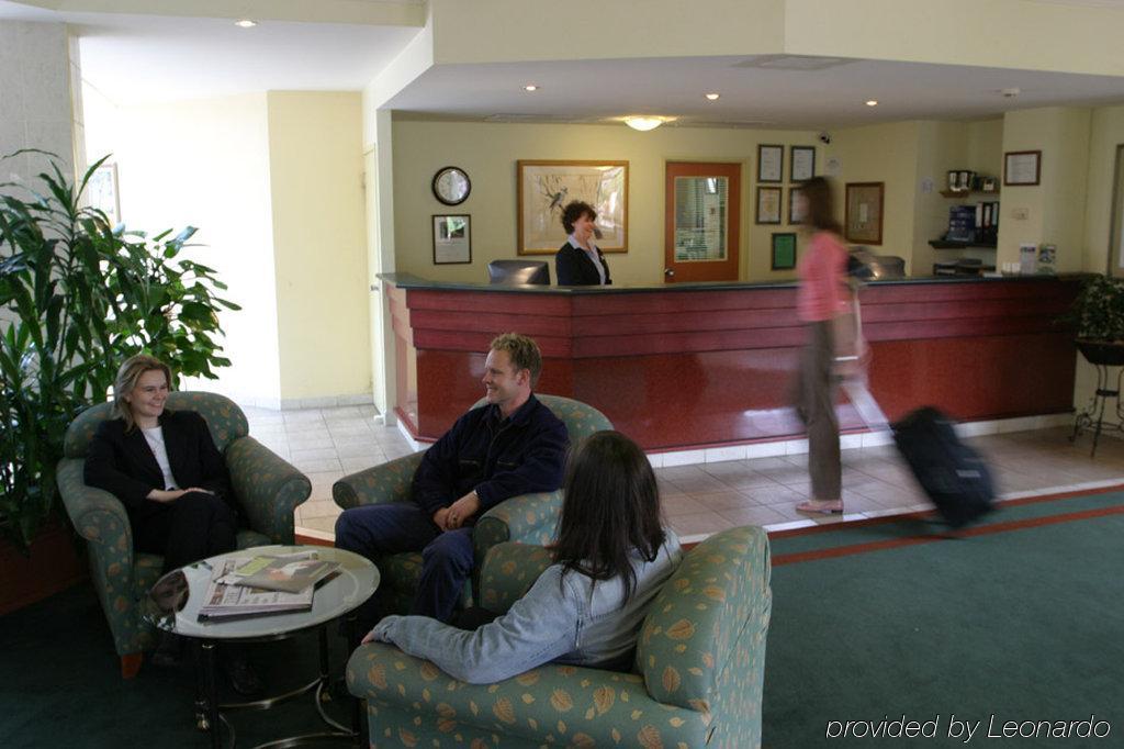 Alpha Hotel Канберра Экстерьер фото