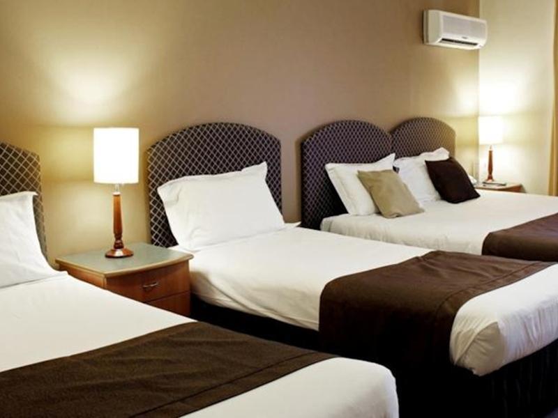 Alpha Hotel Канберра Экстерьер фото